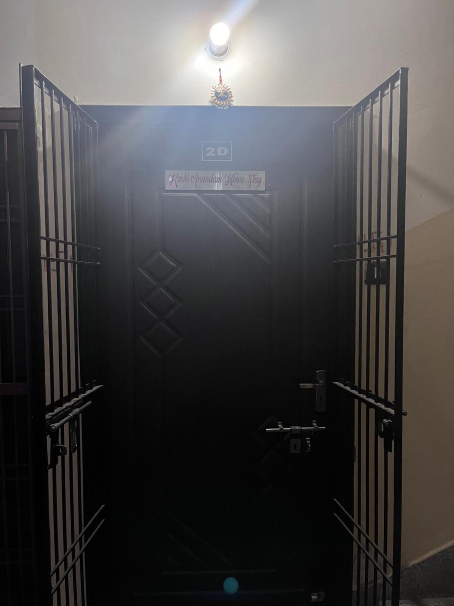 Kashi Anadam Bnb Varanasi Exterior foto